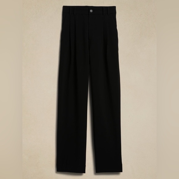 NWT! Banana Republic Black Pleated Tab-Leg Pant - Size 14💙 - Picture 3 of 4
